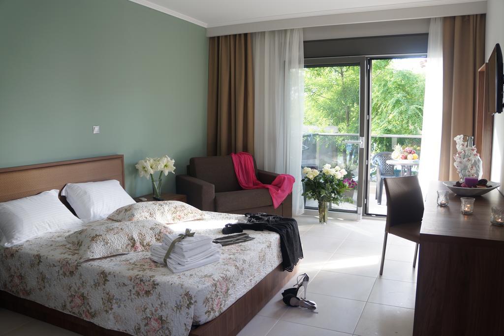 Kallithea  Centrum Hotel الغرفة الصورة